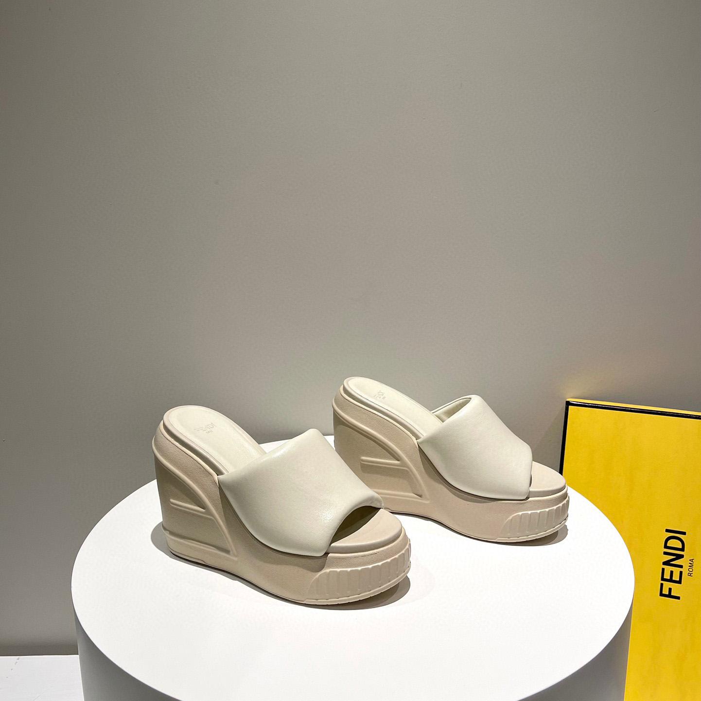 Fendi Fashion Show Beige Nappa Leather Slides - FashionPlug