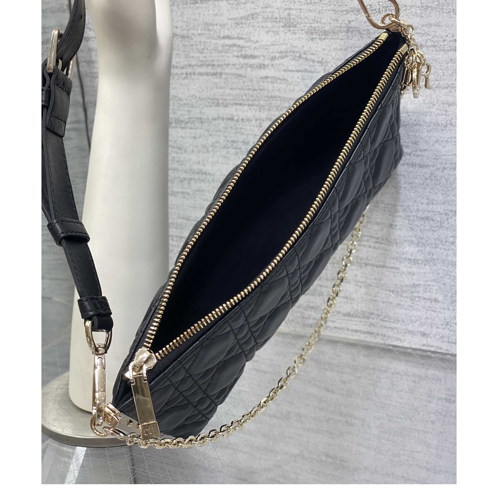Dior Club Bag - FashionPlug