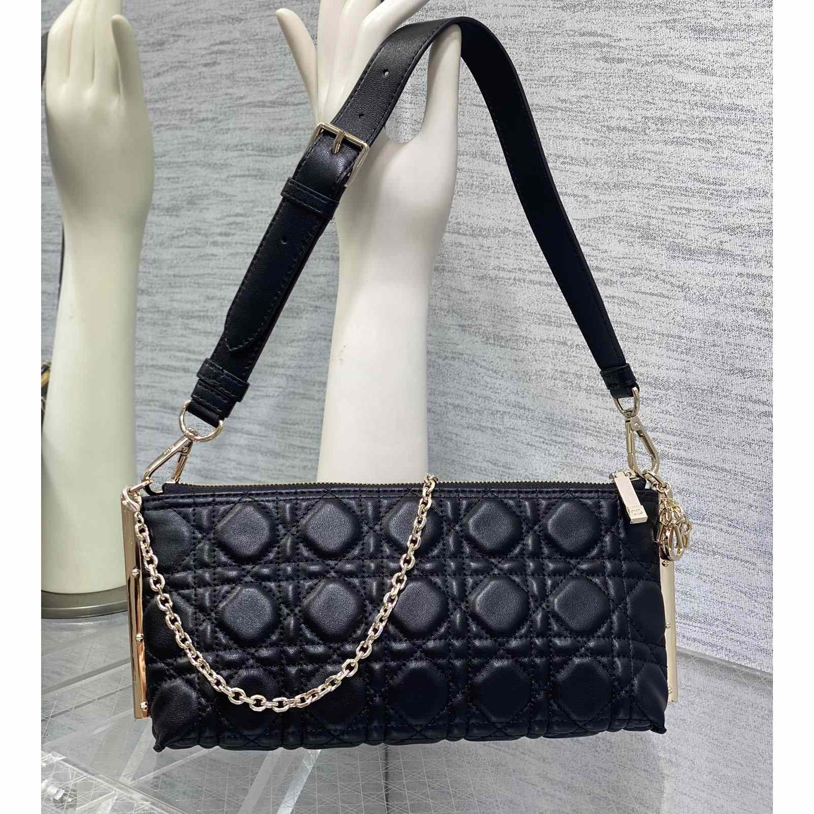 Dior Club Bag - FashionPlug