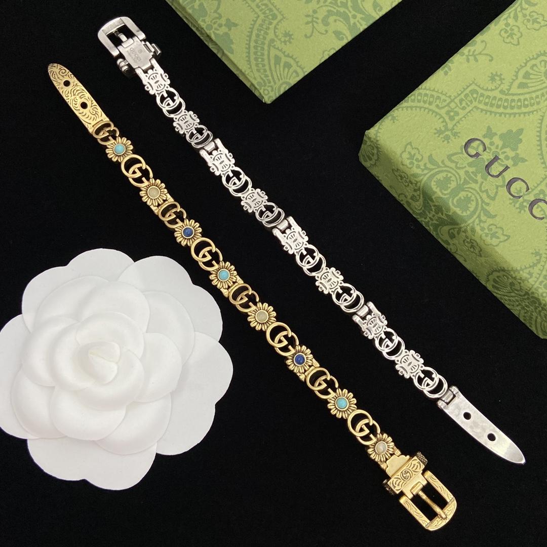 Gucci Double G Flower Bracelet - FashionPlug