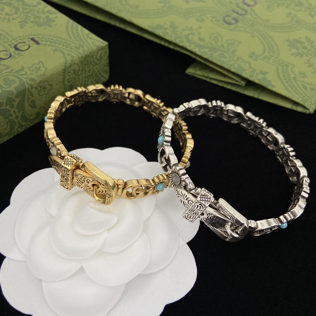 Gucci Double G Flower Bracelet - FashionPlug