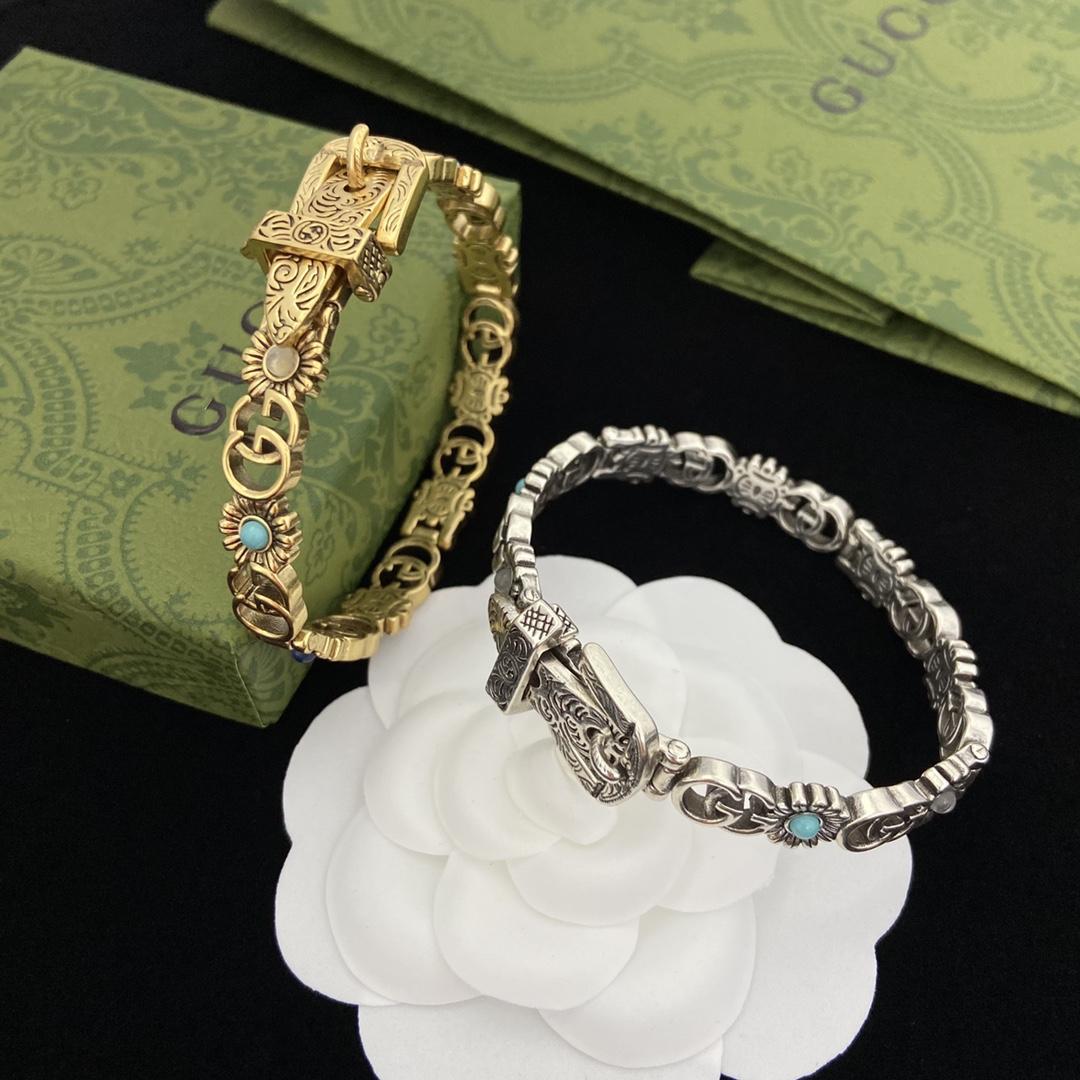 Gucci Double G Flower Bracelet - FashionPlug