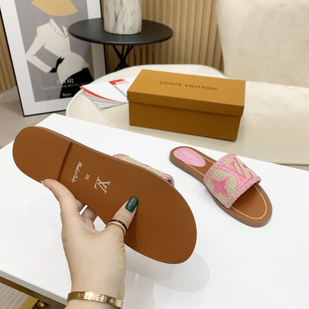 Louis Vuitton Lock It Flat Mule - FashionPlug