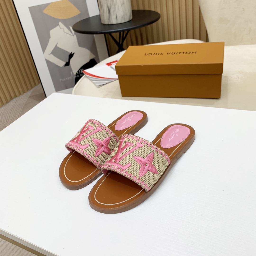 Louis Vuitton Lock It Flat Mule - FashionPlug