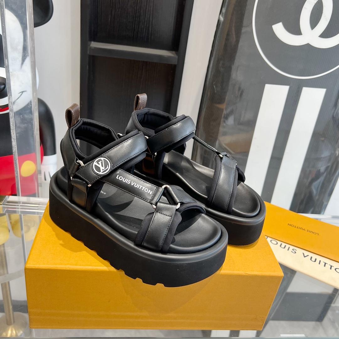 Louis Vuitton Pool Pillow Flat Comfort Sandal - FashionPlug