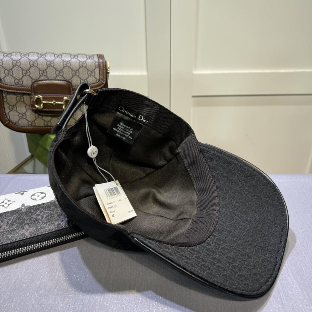 Dior Oblique Baseball Cap - FashionPlug