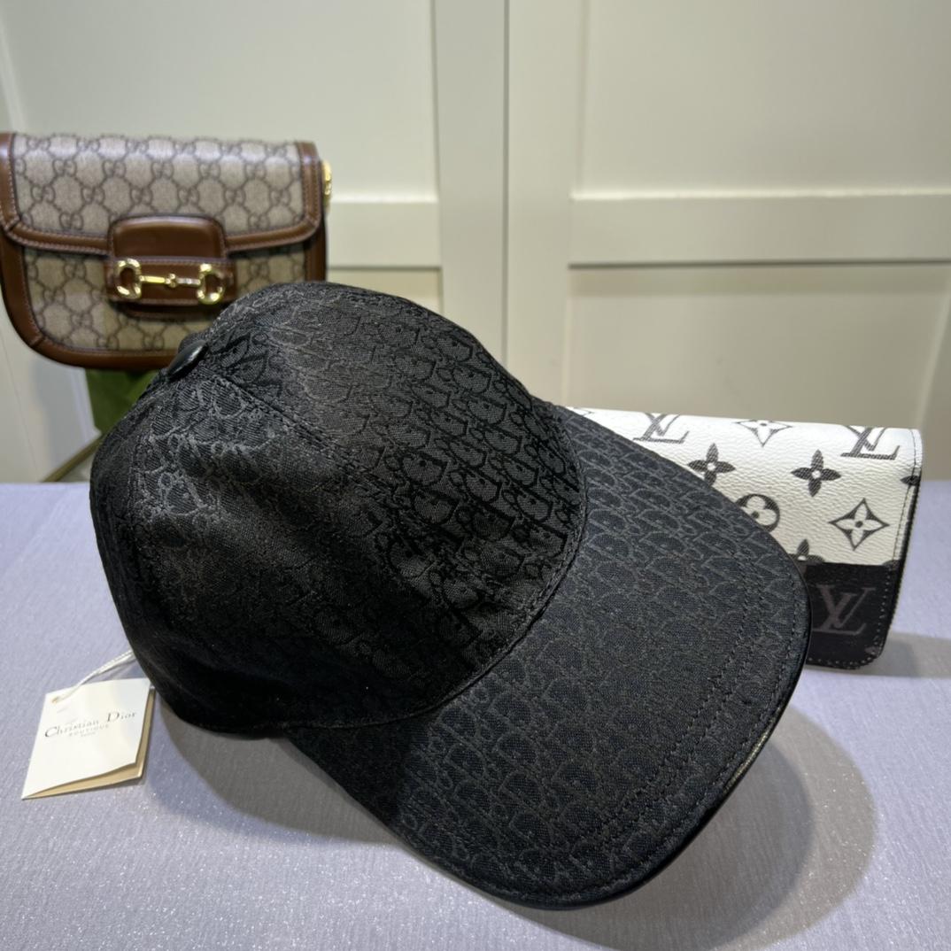 Dior Oblique Baseball Cap - FashionPlug
