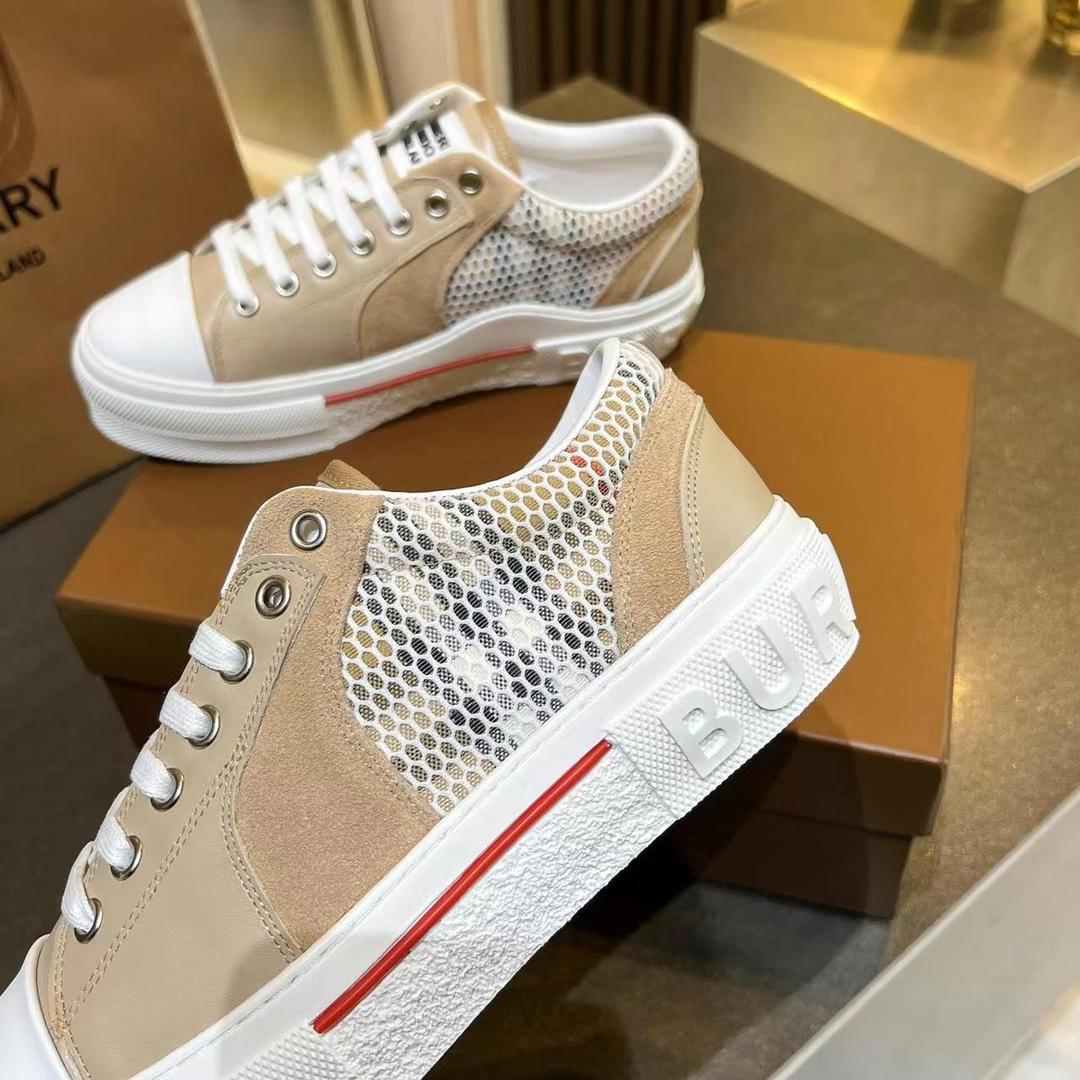 Burberry Low-Top Sneakers - FashionPlug