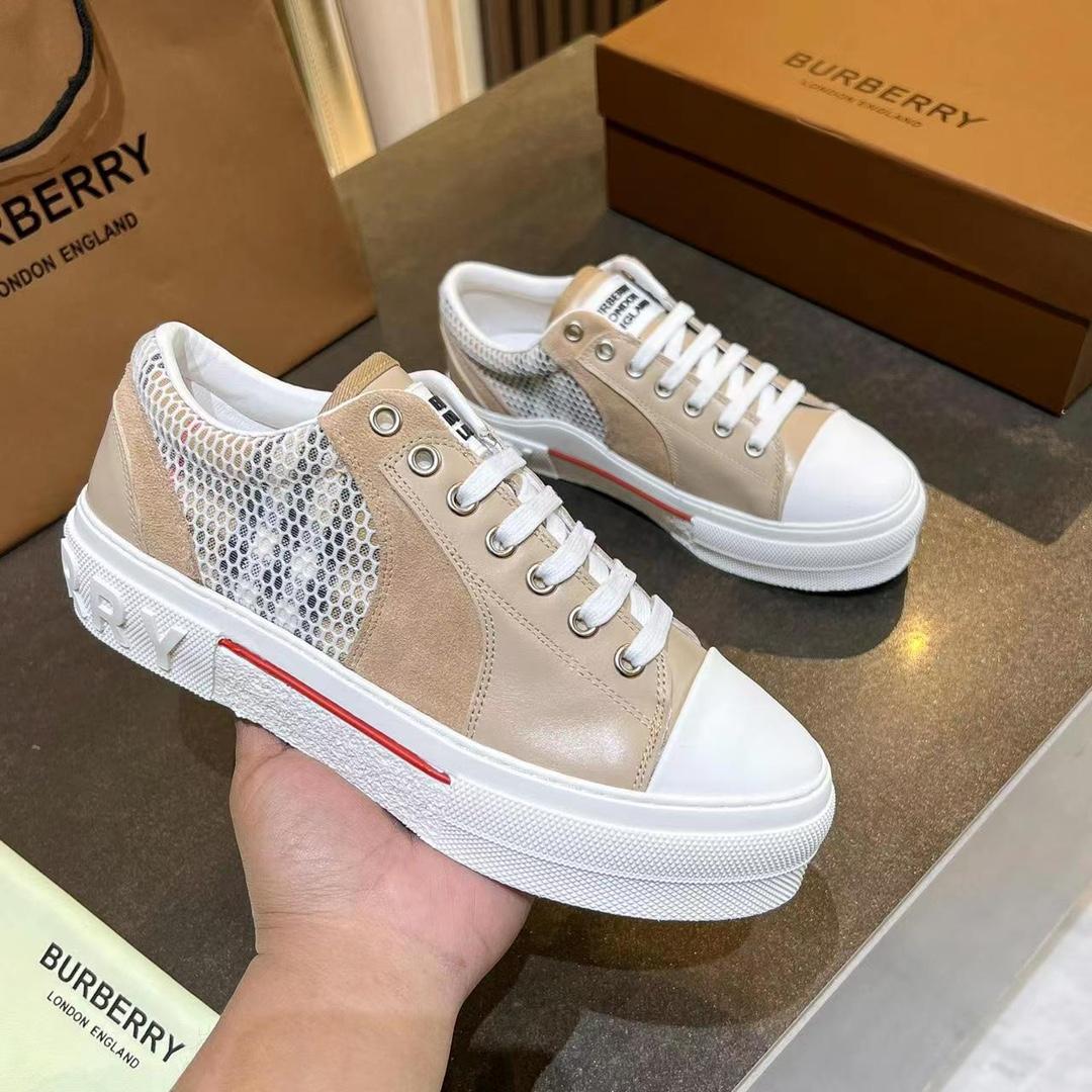 Burberry Low-Top Sneakers - FashionPlug