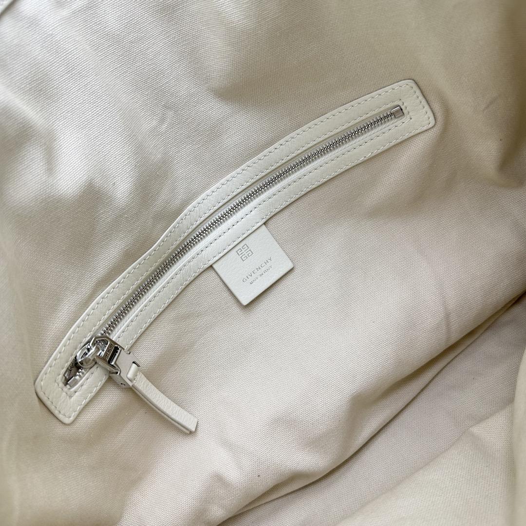 Givenchy Medium Voyou Bag In Leather(32-37-6.5cm) - FashionPlug
