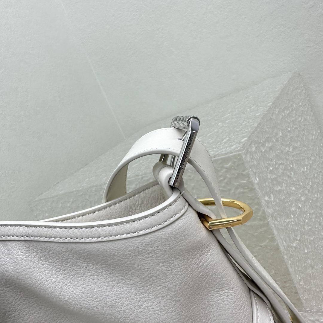 Givenchy Medium Voyou Bag In Leather(32-37-6.5cm) - FashionPlug
