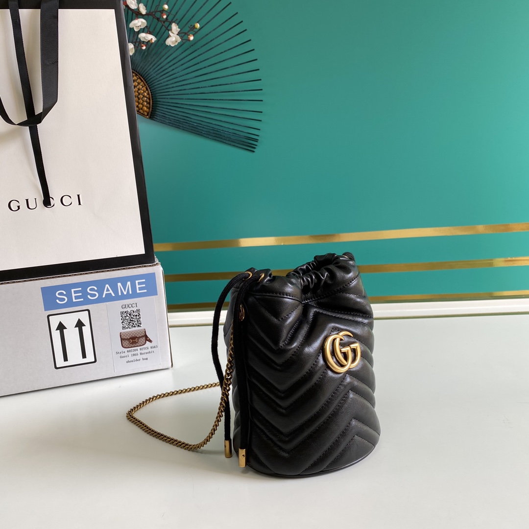 Gucci GG Marmont Mini Bucket Bag(19-17cm) - FashionPlug