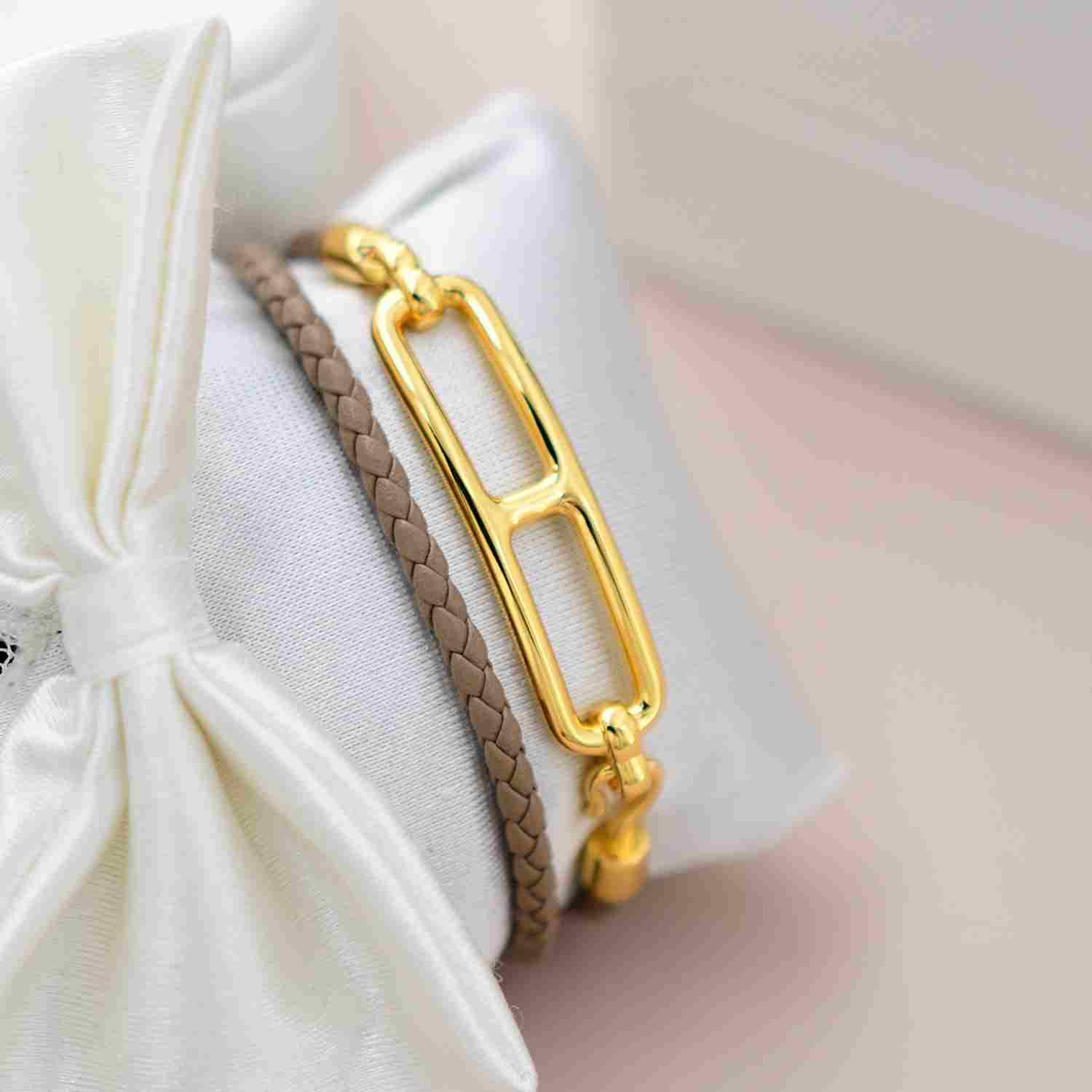 Hermes Roulis Double Tour Bracelet - FashionPlug