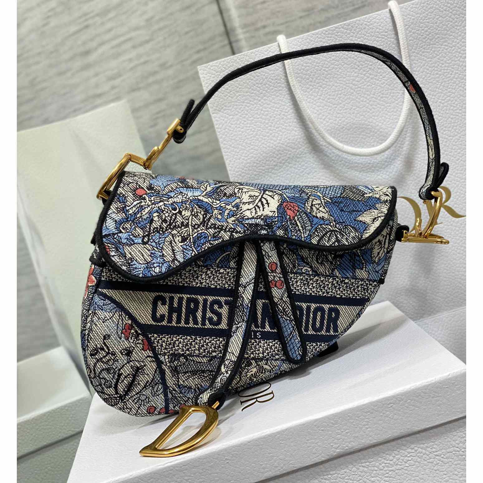 Dior Saddle Bag  - FashionPlug