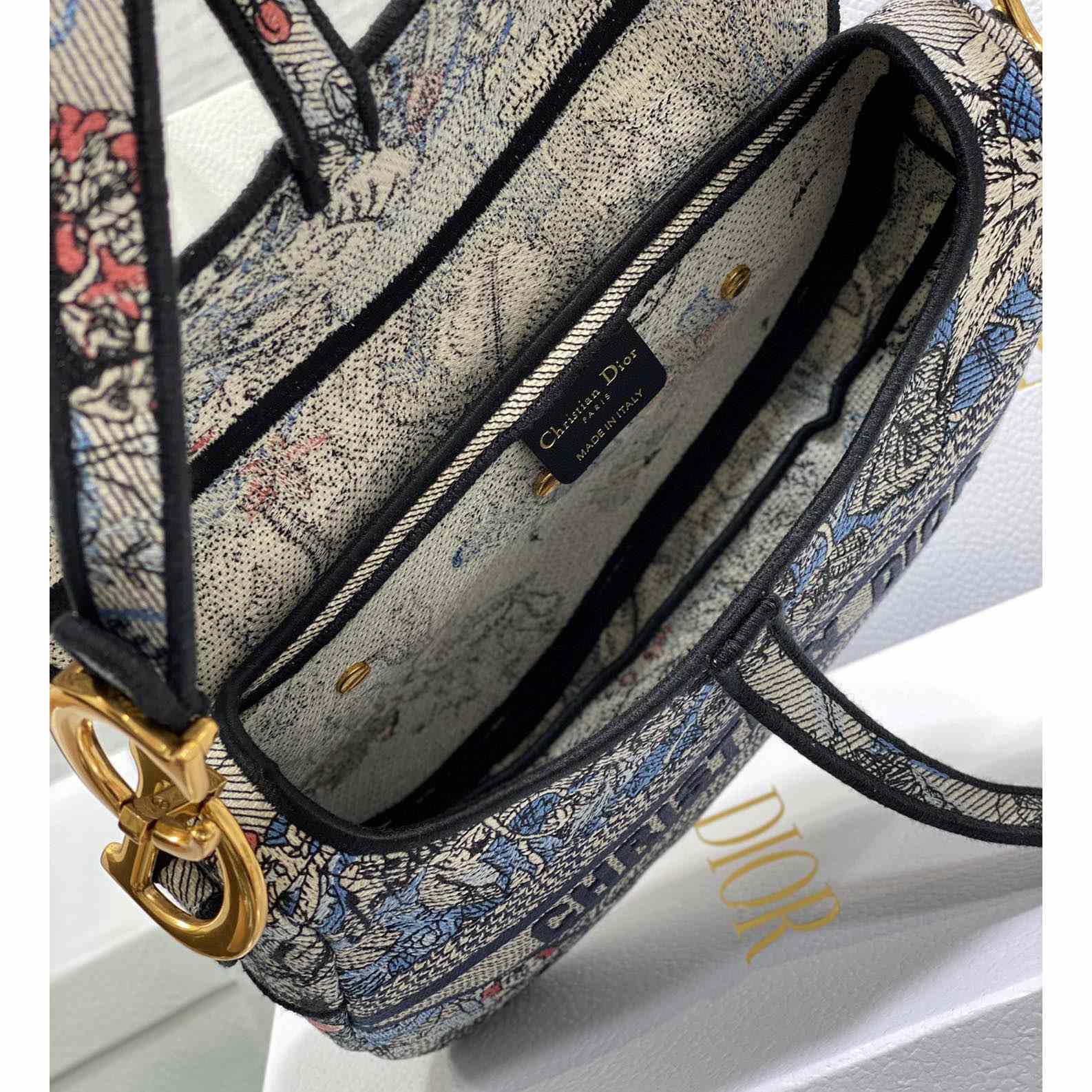 Dior Saddle Bag  - FashionPlug