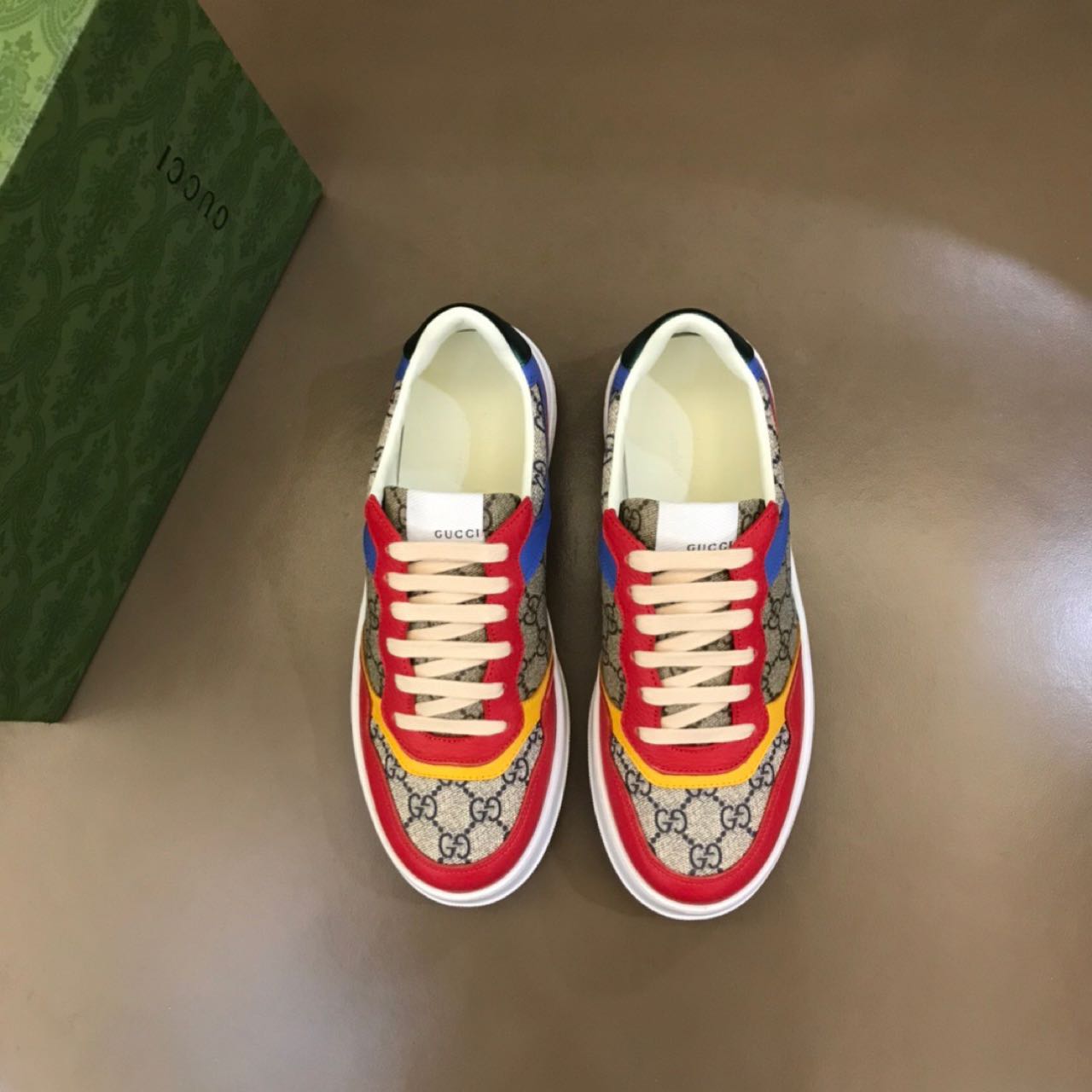 Gucci GG Sneaker - FashionPlug