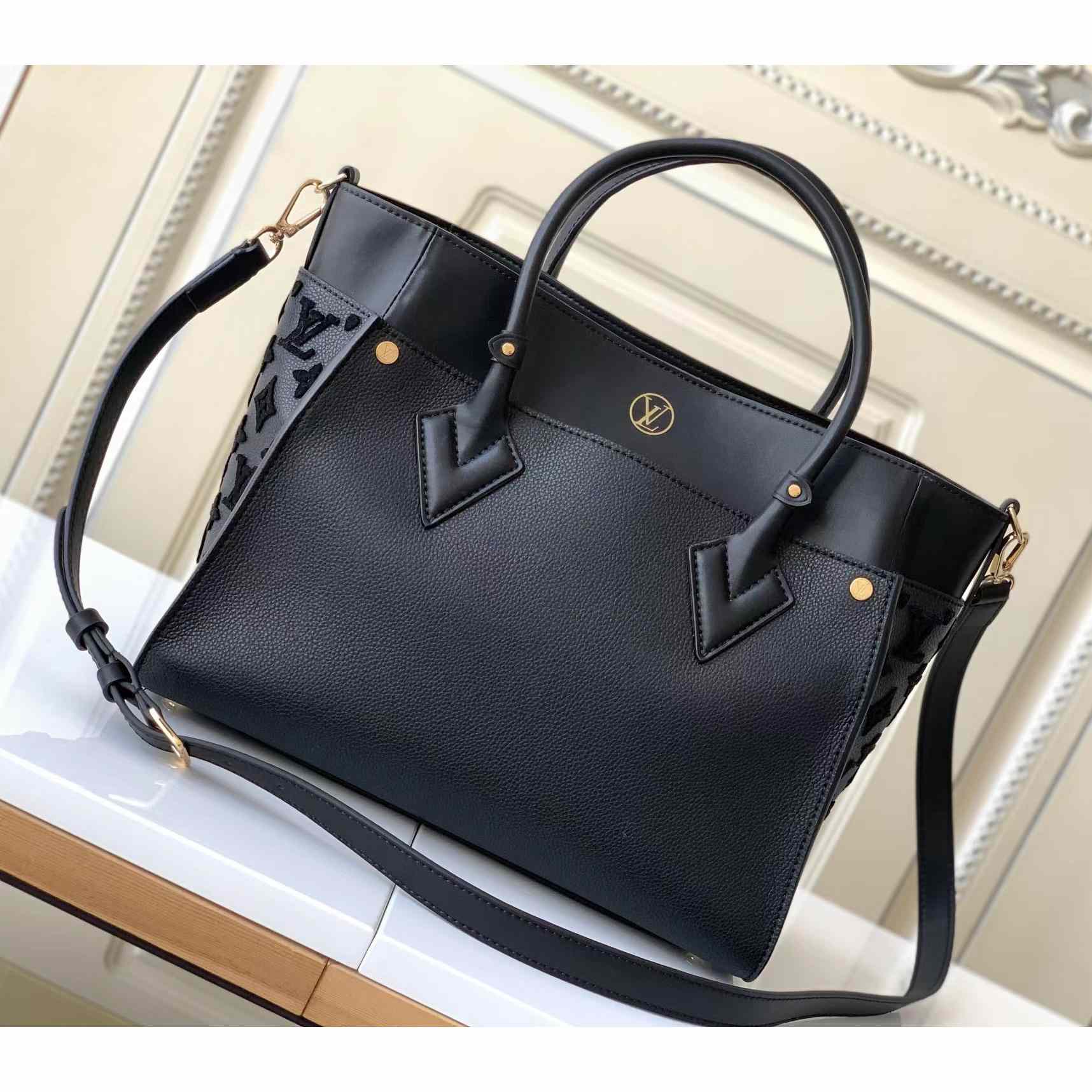 Louis Vuitton On My Side MM   M53826 - FashionPlug
