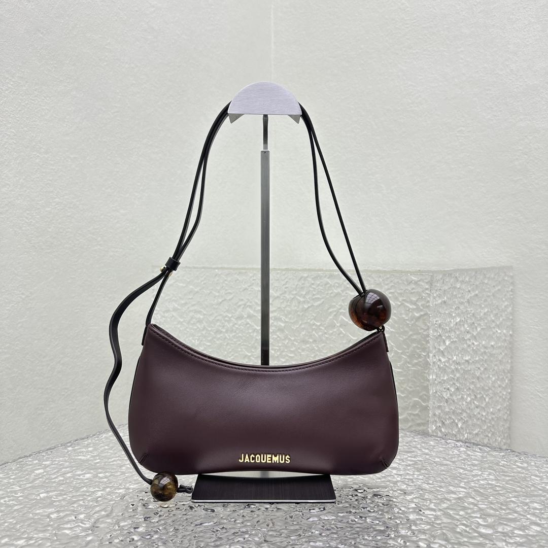 Jacquemus Le Bisou Perle Beaded Shoulder Bag - FashionPlug