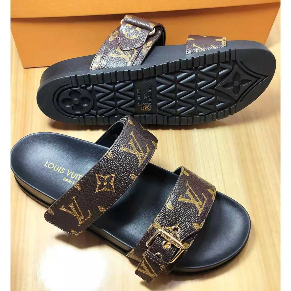 Louis Vuitton Bom Dia Flat Comfort Mule   1AAW8L - FashionPlug