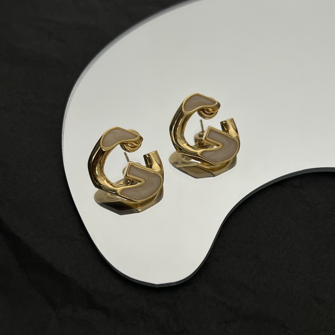 Givenchy G Chain Earrings - FashionPlug