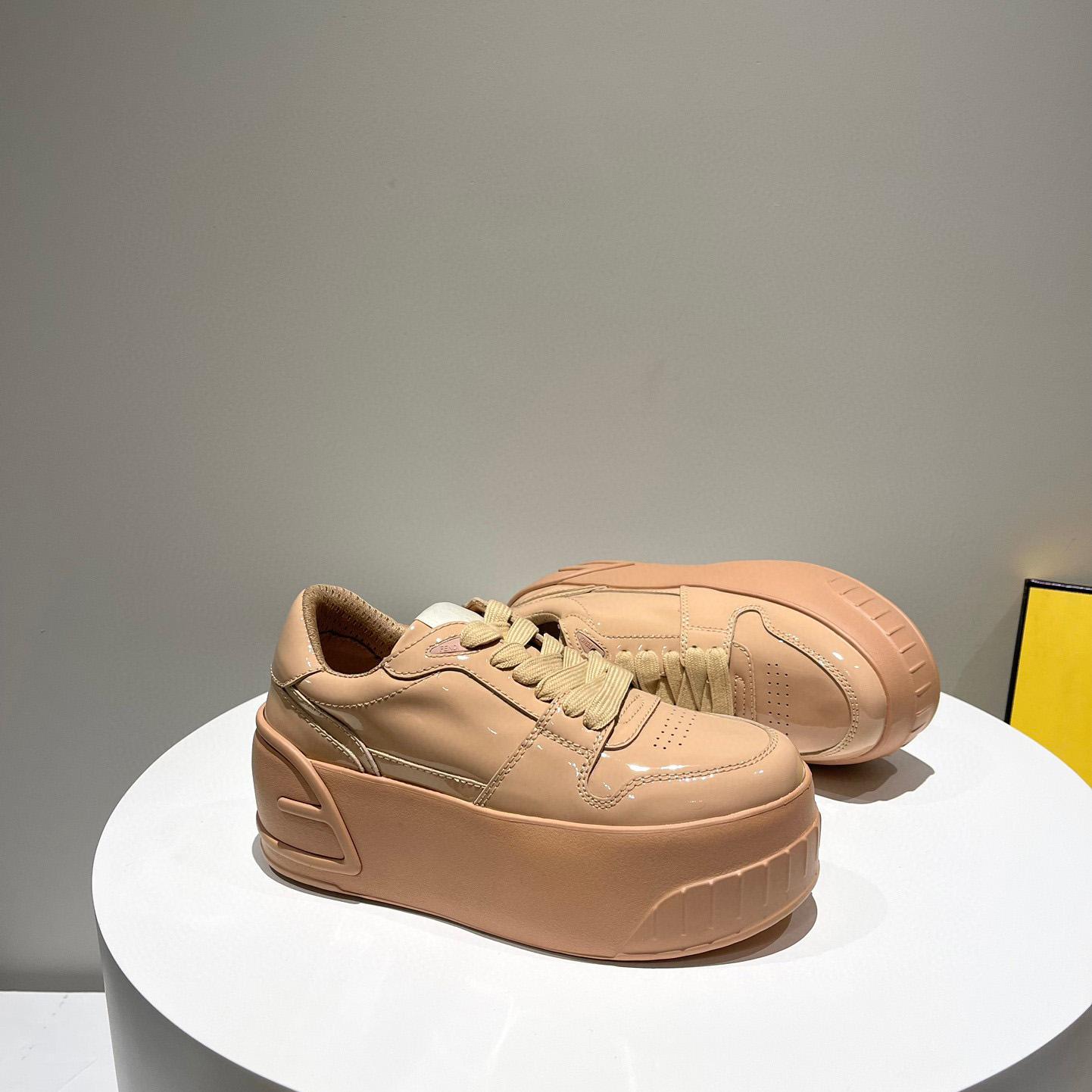 Fendi Fashion Show Beige Leather Low-Tops Sneaker  - FashionPlug