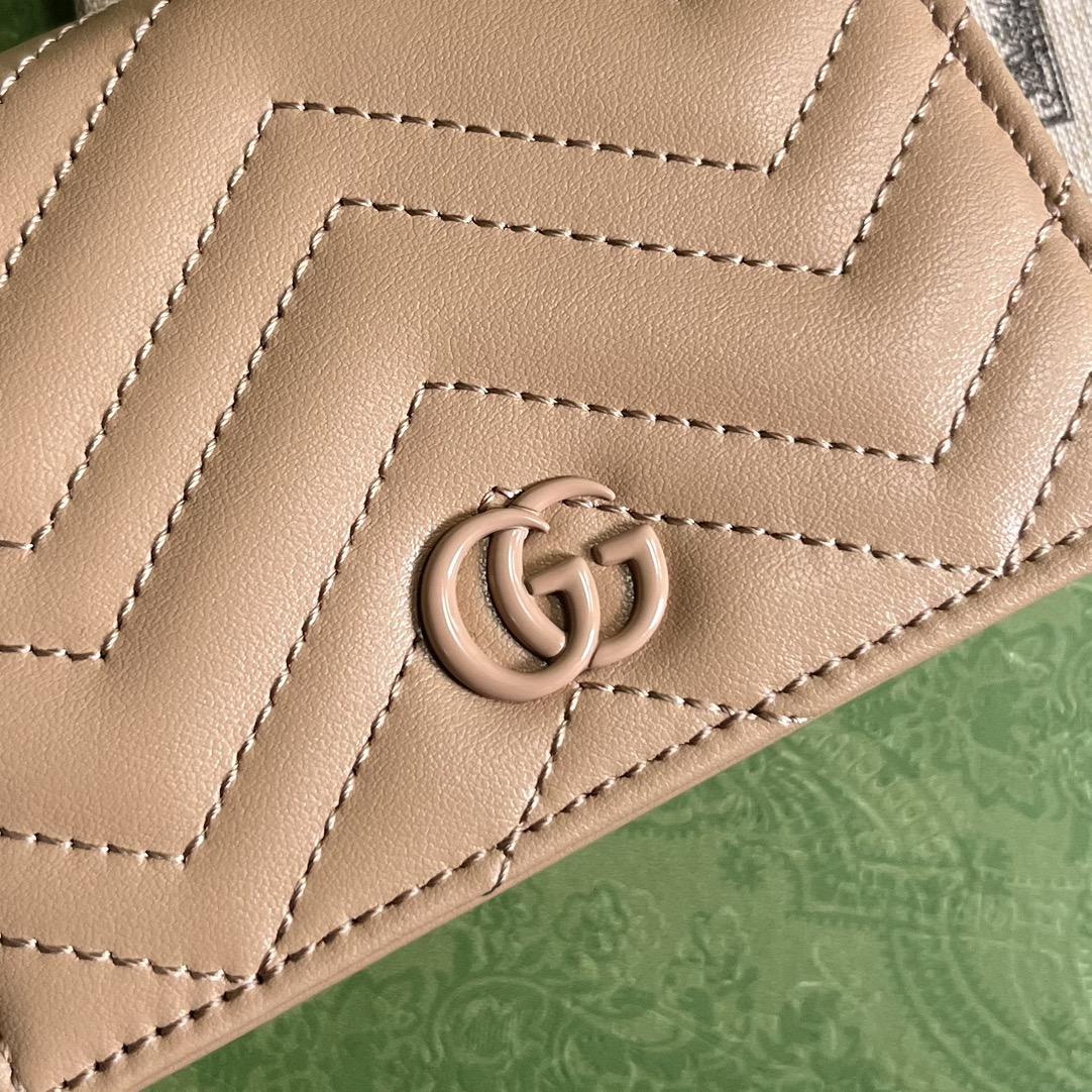 Gucci GG Marmont Matelassé Card Case Wallet - FashionPlug