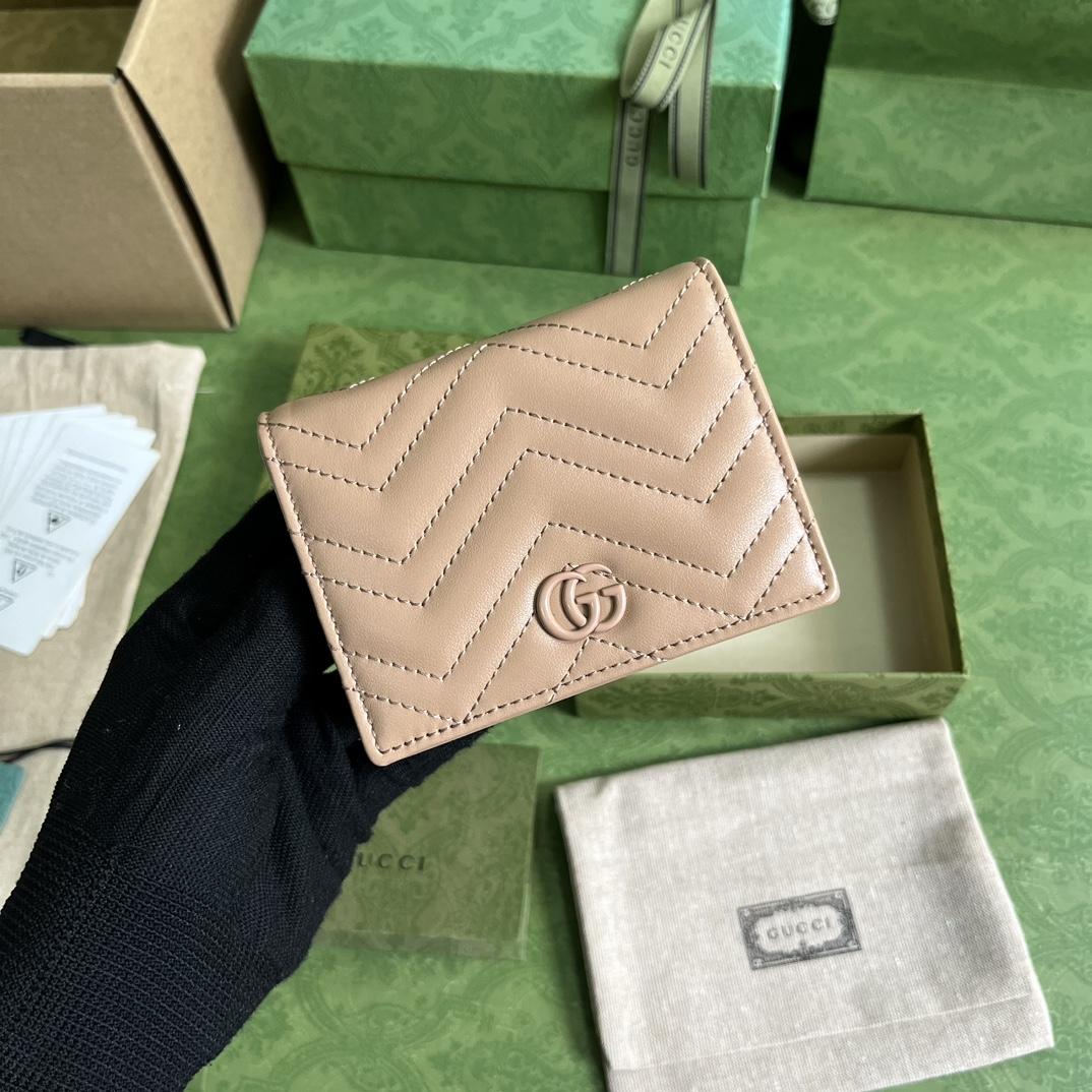 Gucci GG Marmont Matelassé Card Case Wallet - FashionPlug