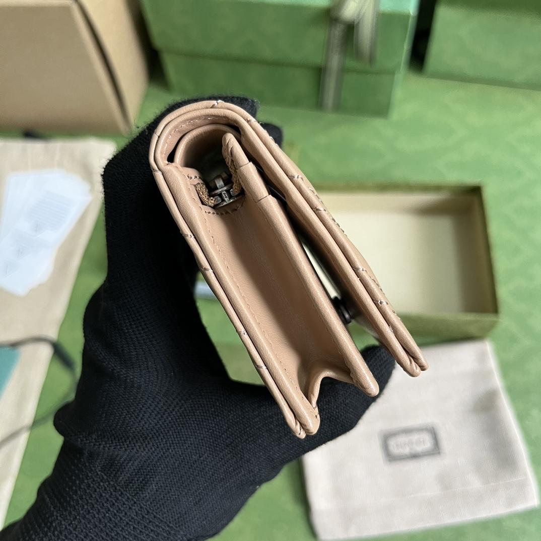 Gucci GG Marmont Matelassé Card Case Wallet - FashionPlug