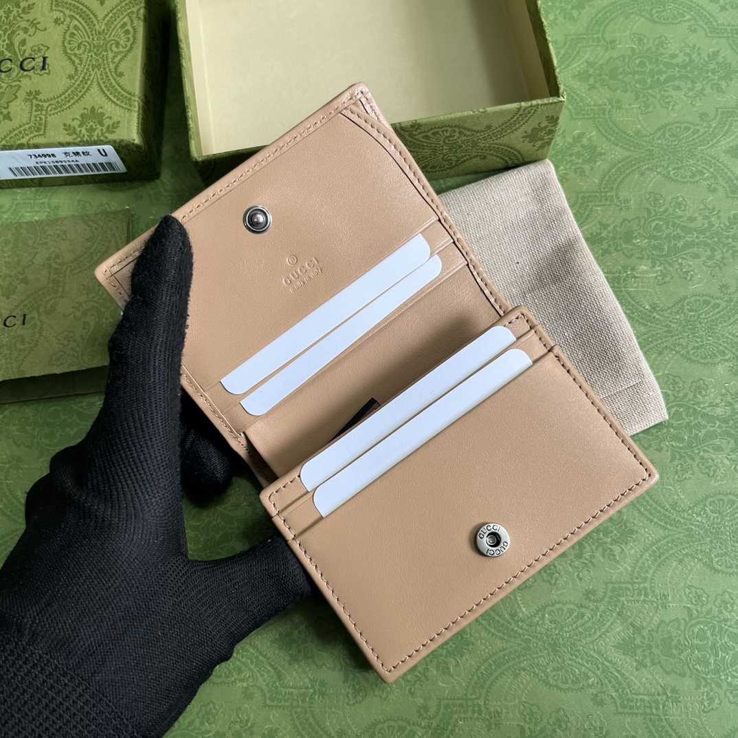 Gucci GG Marmont Matelassé Card Case Wallet - FashionPlug