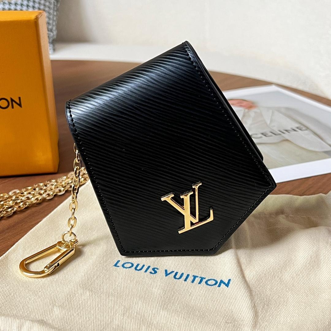 Louis Vuitton Key Bell XL   M22368 - FashionPlug