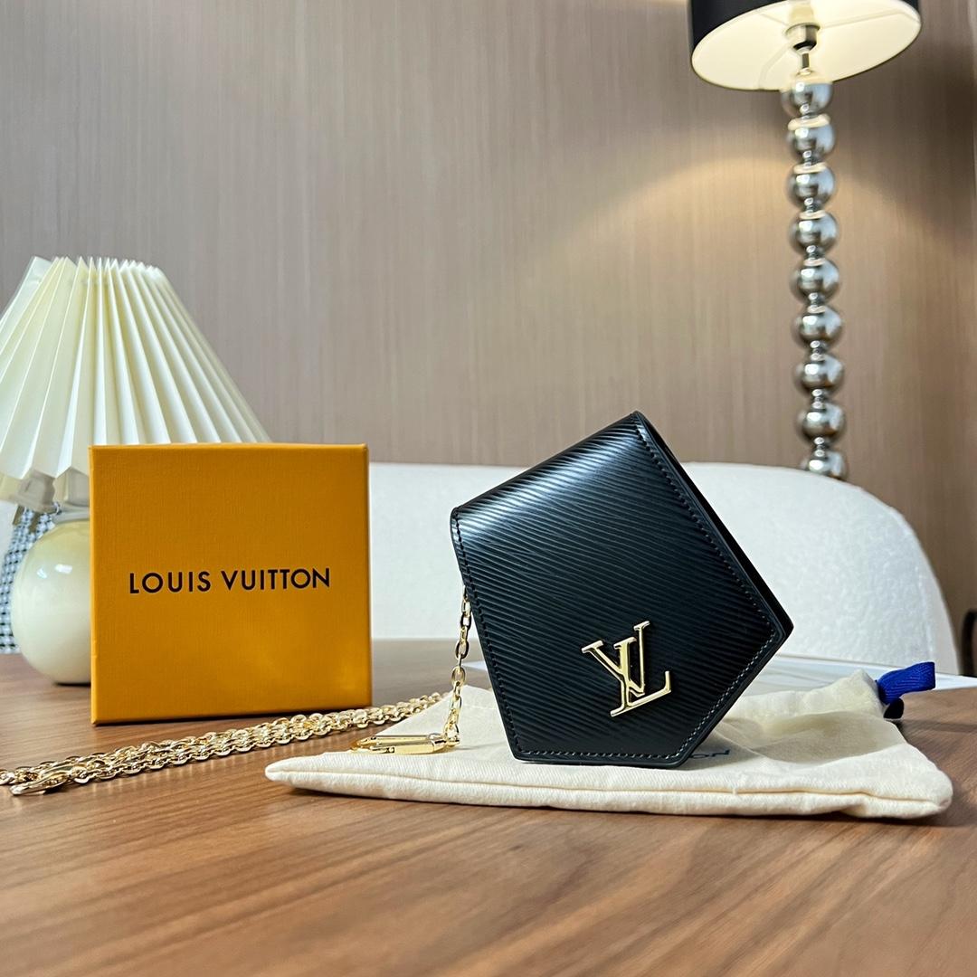 Louis Vuitton Key Bell XL   M22368 - FashionPlug