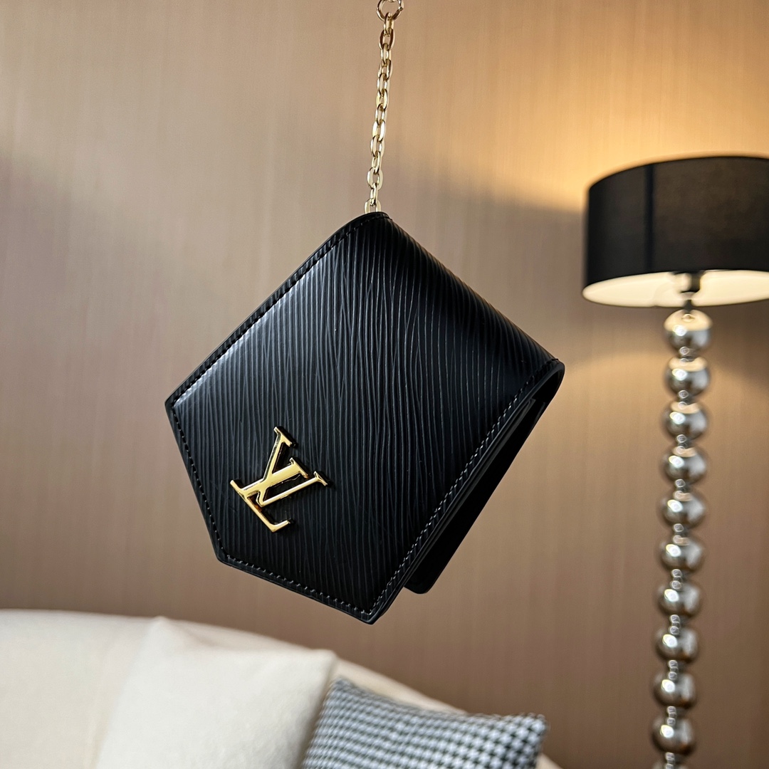 Louis Vuitton Key Bell XL   M22368 - FashionPlug