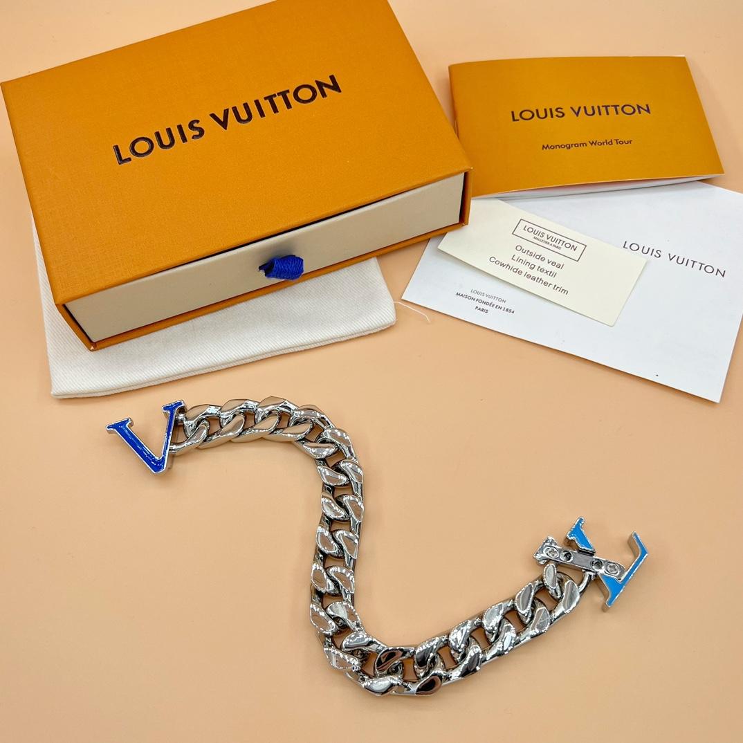 Louis Vuitton LV Chain Bracelet   M0919L - FashionPlug