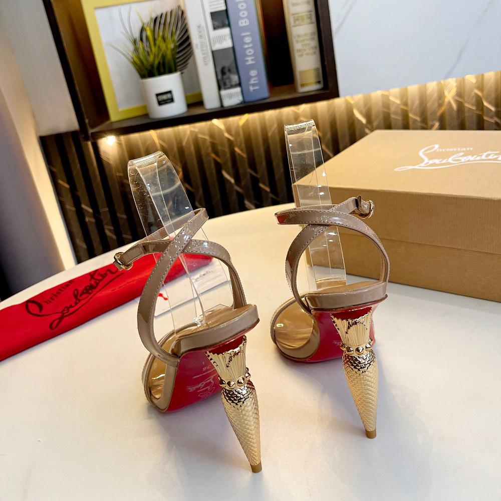 Christian Louboutin Lipqueen 105 Patent Leather Sandals - FashionPlug