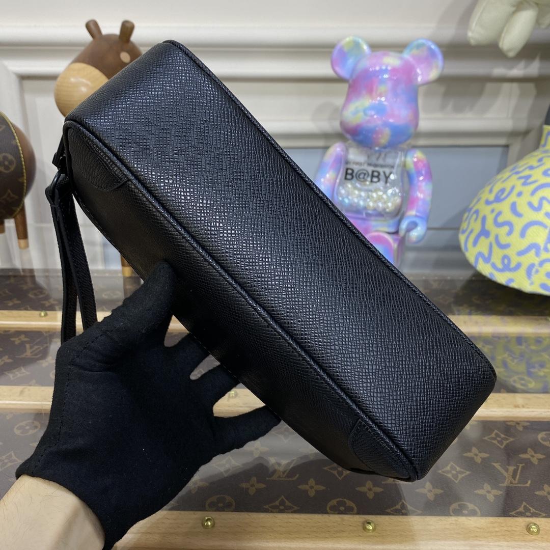 Louis Vuitton Pochette Kasai(25*15.5 *6.5cm)   M82078 - FashionPlug