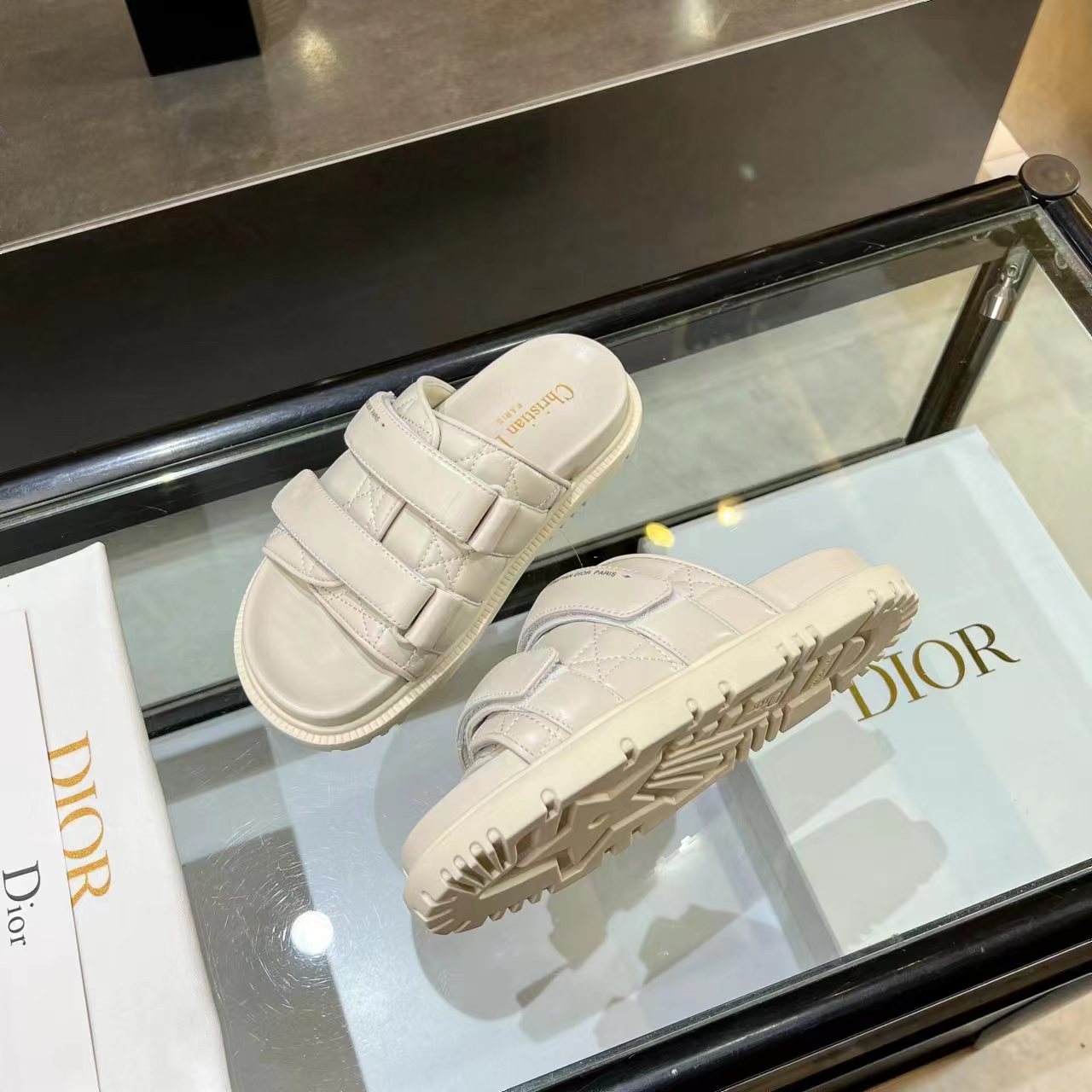 Dior Evolution Slide - FashionPlug