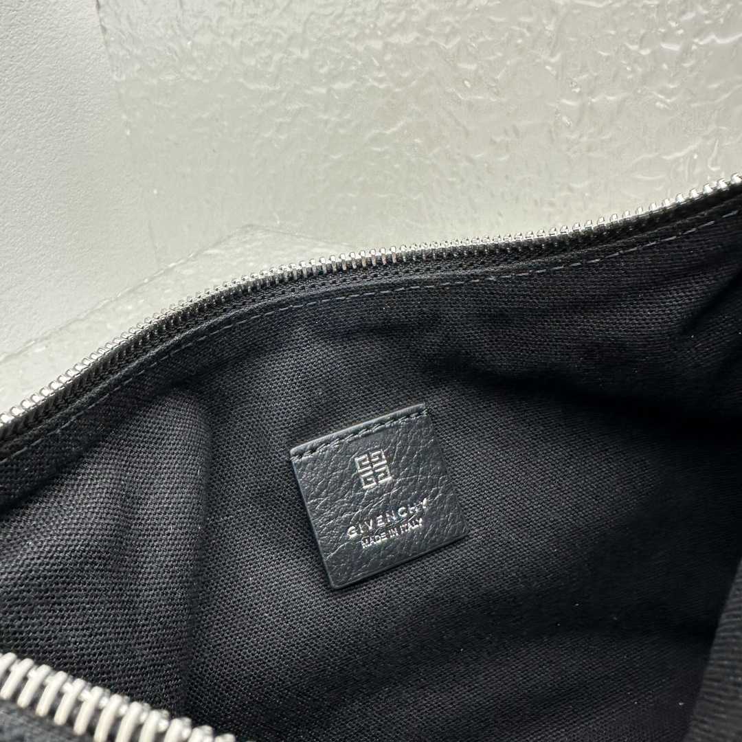 Givenchy Mini Voyou Bag In Leather(18-24-3.5cm) - FashionPlug
