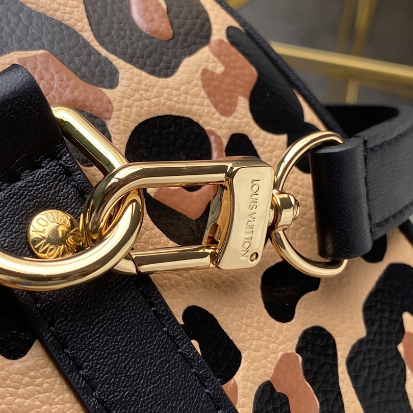 Louis Vuitton Speedy Bandouliere 25  - FashionPlug