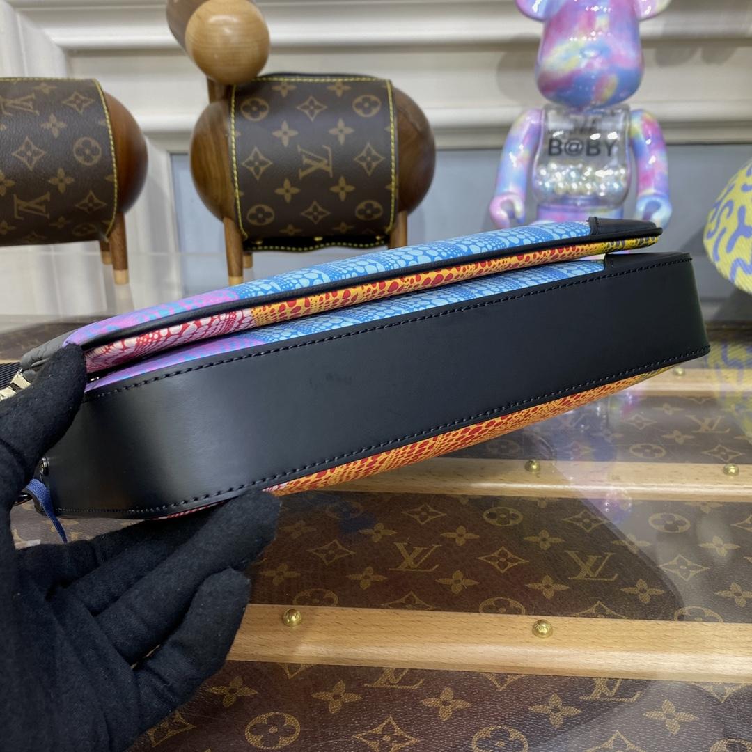 Louis Vuitton LV x YK Trio Messenger (25 x 18.5 x 7cm)   M46435 - FashionPlug