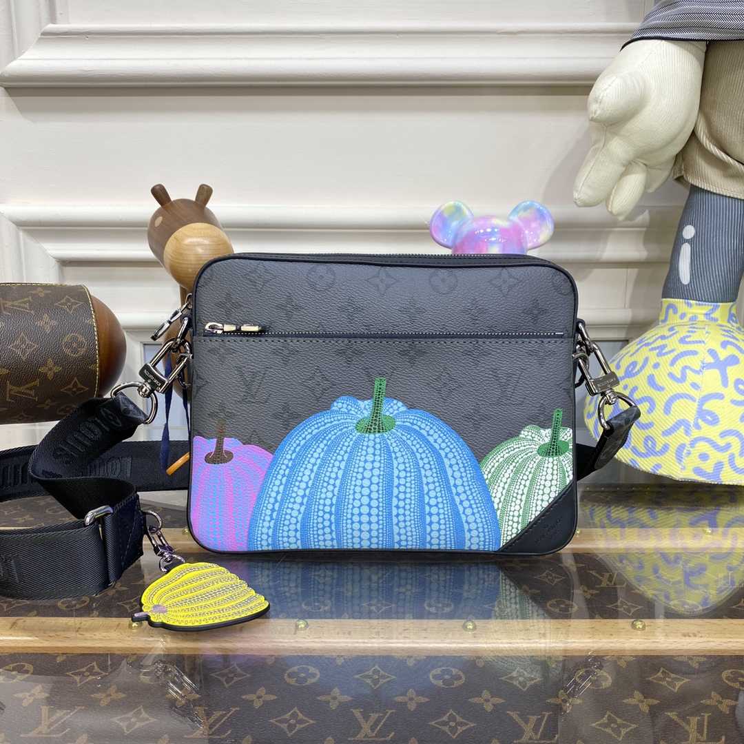 Louis Vuitton LV x YK Trio Messenger (25 x 18.5 x 7cm)   M46435 - FashionPlug