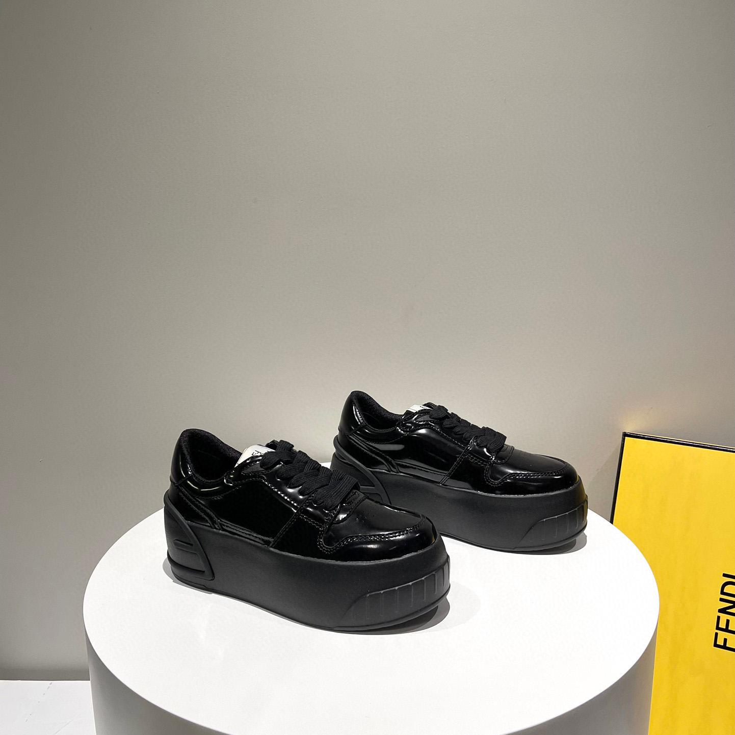 Fendi Fashion Show Black Leather Low-Tops Sneaker  - FashionPlug