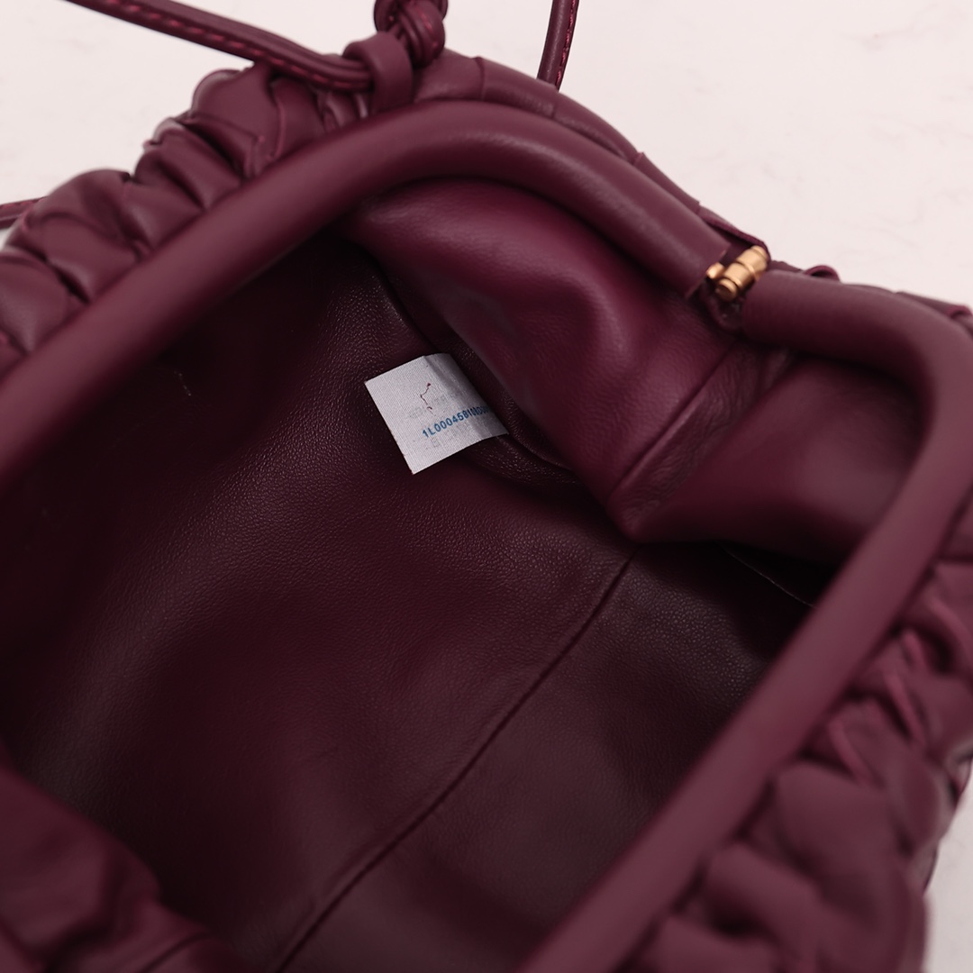 Bottega Veneta Mini Pouch - FashionPlug