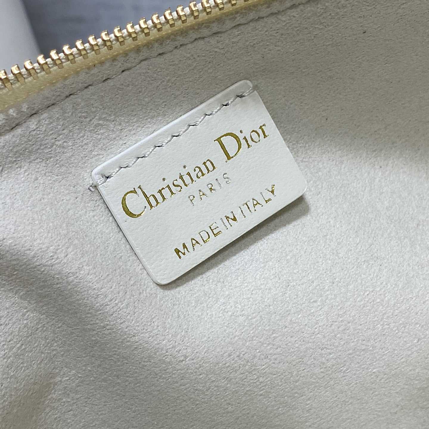 Dior Club Bag - FashionPlug