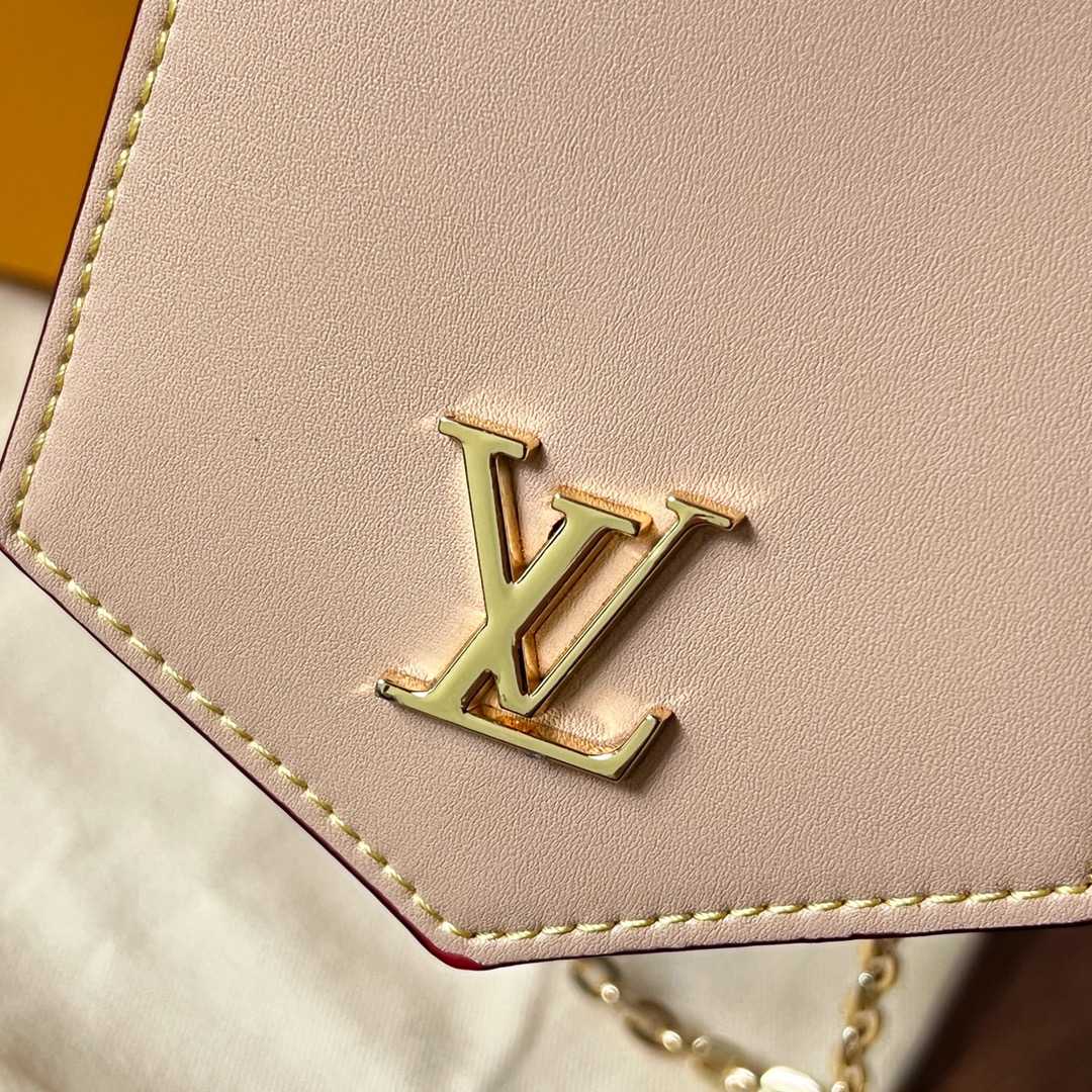 Louis Vuitton Key Bell XL   M22368 - FashionPlug