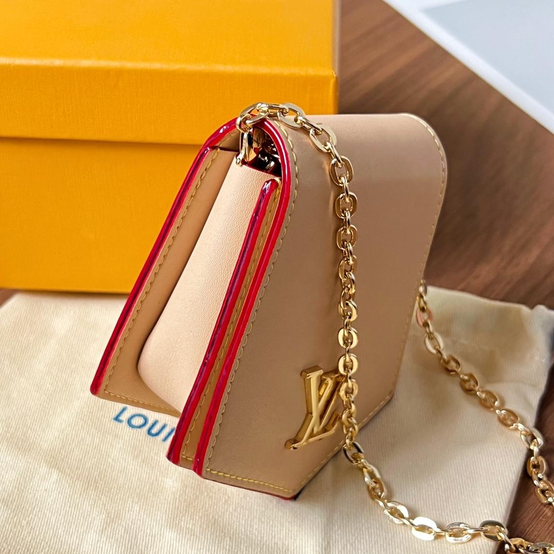 Louis Vuitton Key Bell XL   M22368 - FashionPlug