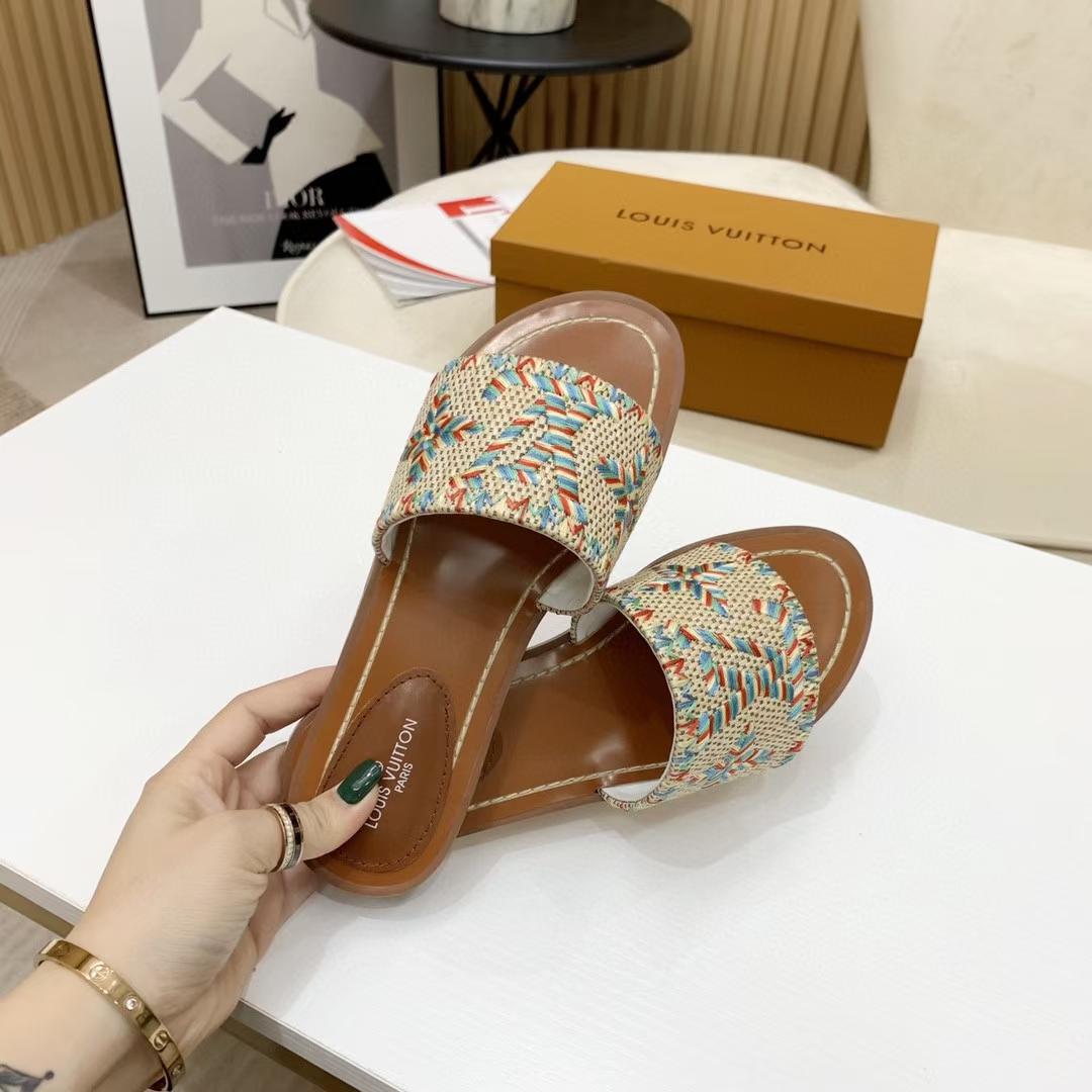 Louis Vuitton Lock It Flat Mule - FashionPlug