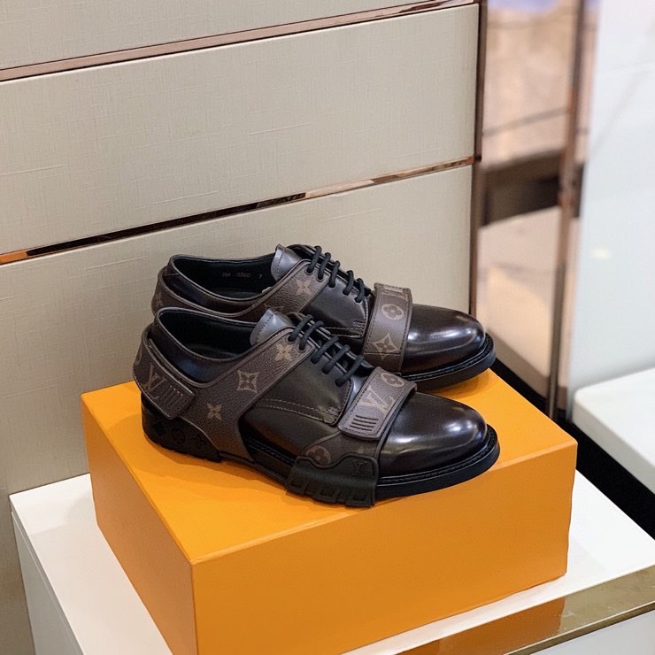 Louis Vuitton Derby Harness Boots - FashionPlug