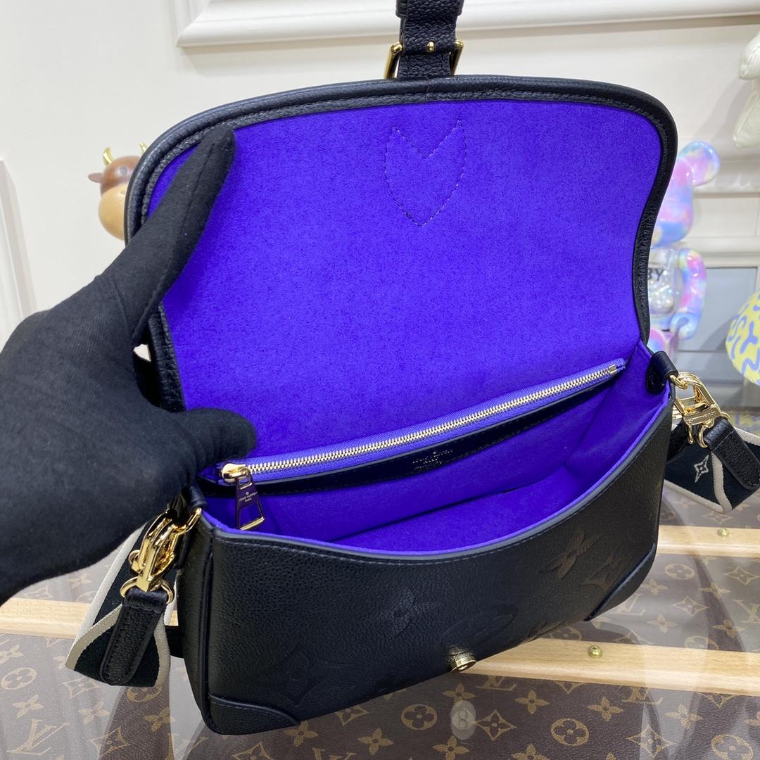 Louis Vuitton Diane (23 x 16 x 8.5cm)  M46386 - FashionPlug