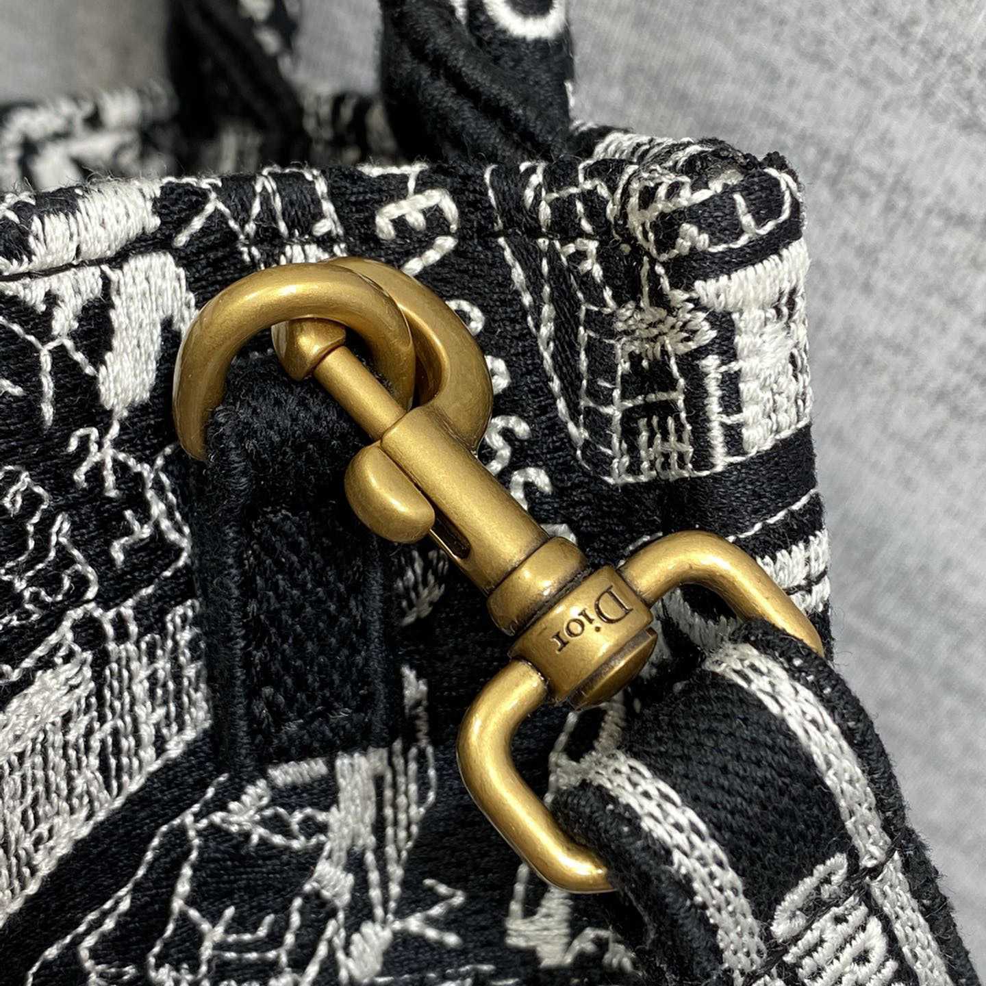 Dior Mini Dior Book Tote Phone Bag - FashionPlug