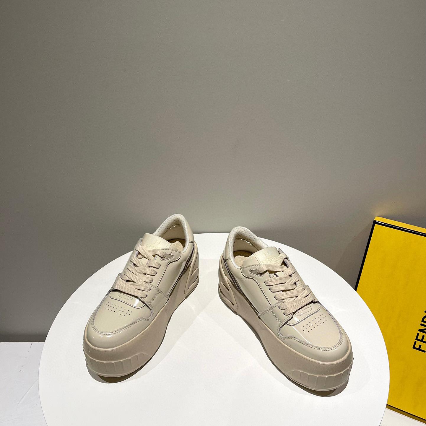 Fendi Fashion Show Beige Leather Low-Tops Sneaker  - FashionPlug